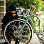 cinco dicas essenciais para proteger a sua bike 150x150 - 3 motivos para presentear algu&eacute;m com uma bicicleta